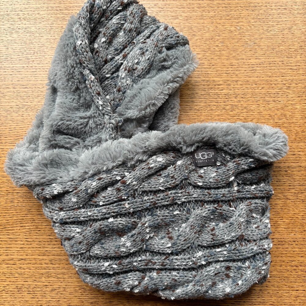 UGG Grey Fluf Reversible Scarf